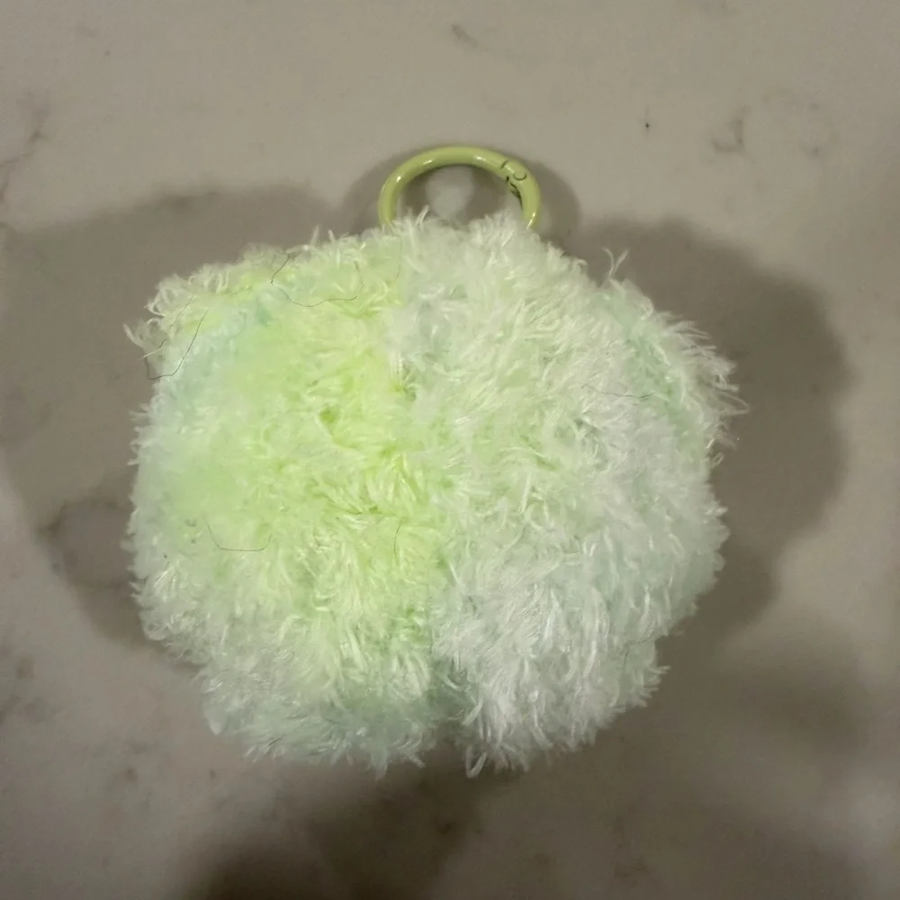 Secret Pendant! - Yooki V4 Take a Bite of Bear Series